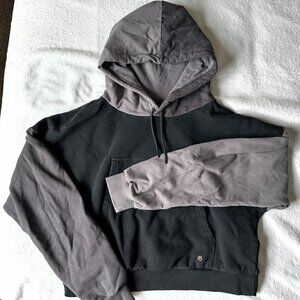 Buffbunny Collection Colorblock cropped hoodie